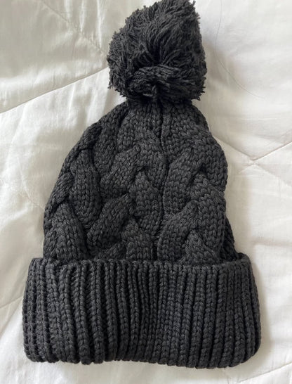NEW Black knitted hat and mitten gloves set