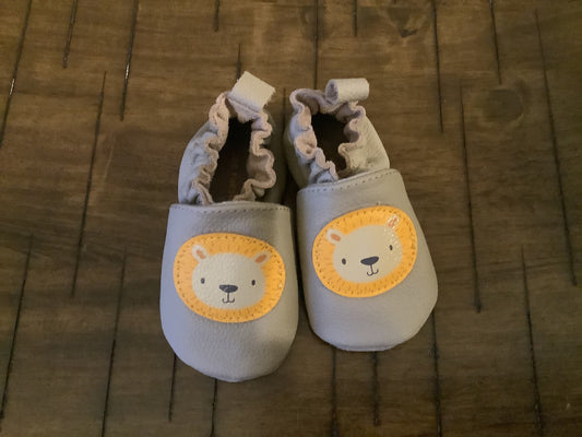 Lion baby slippers, Shoes 1 (Baby: 0-12 mth)