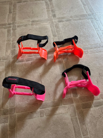 Skateez - 2 pairs , Shoes 12.5 (Kids:4-8yr)