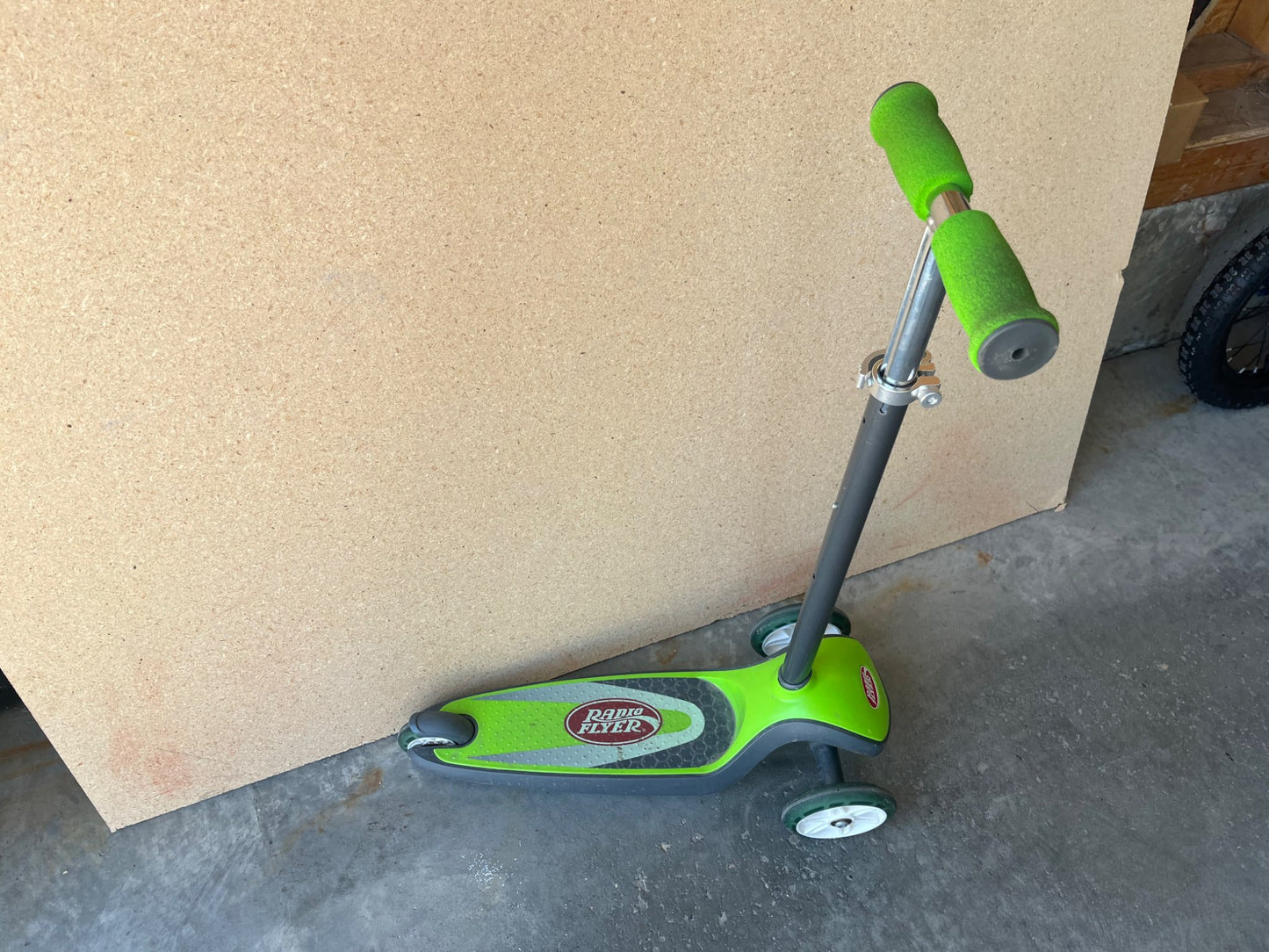 Scooter - 3 wheel