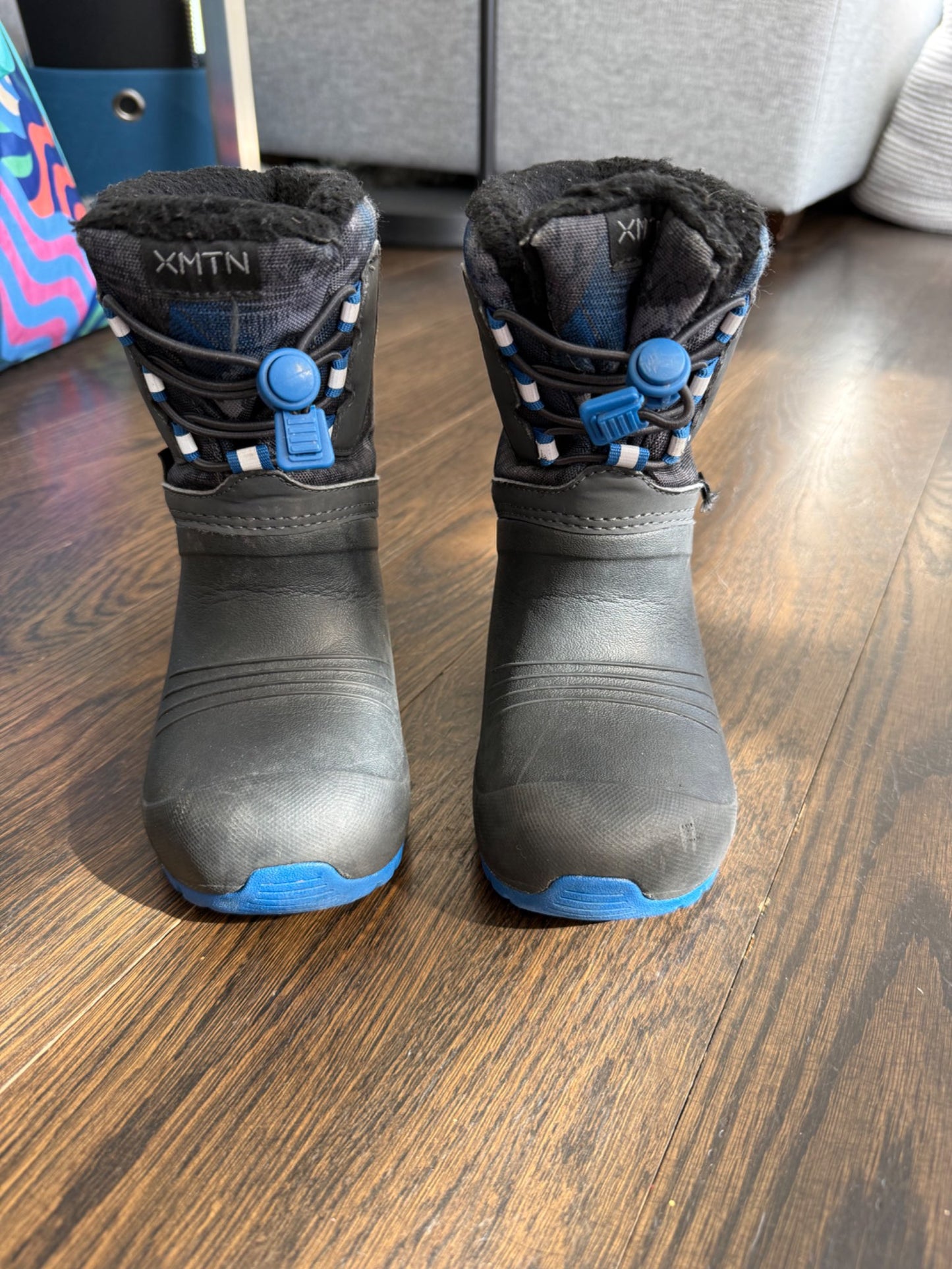 XMTN winter boots - good to minus 30 - size 10, Shoes 10 (Toddler:2-4yr)