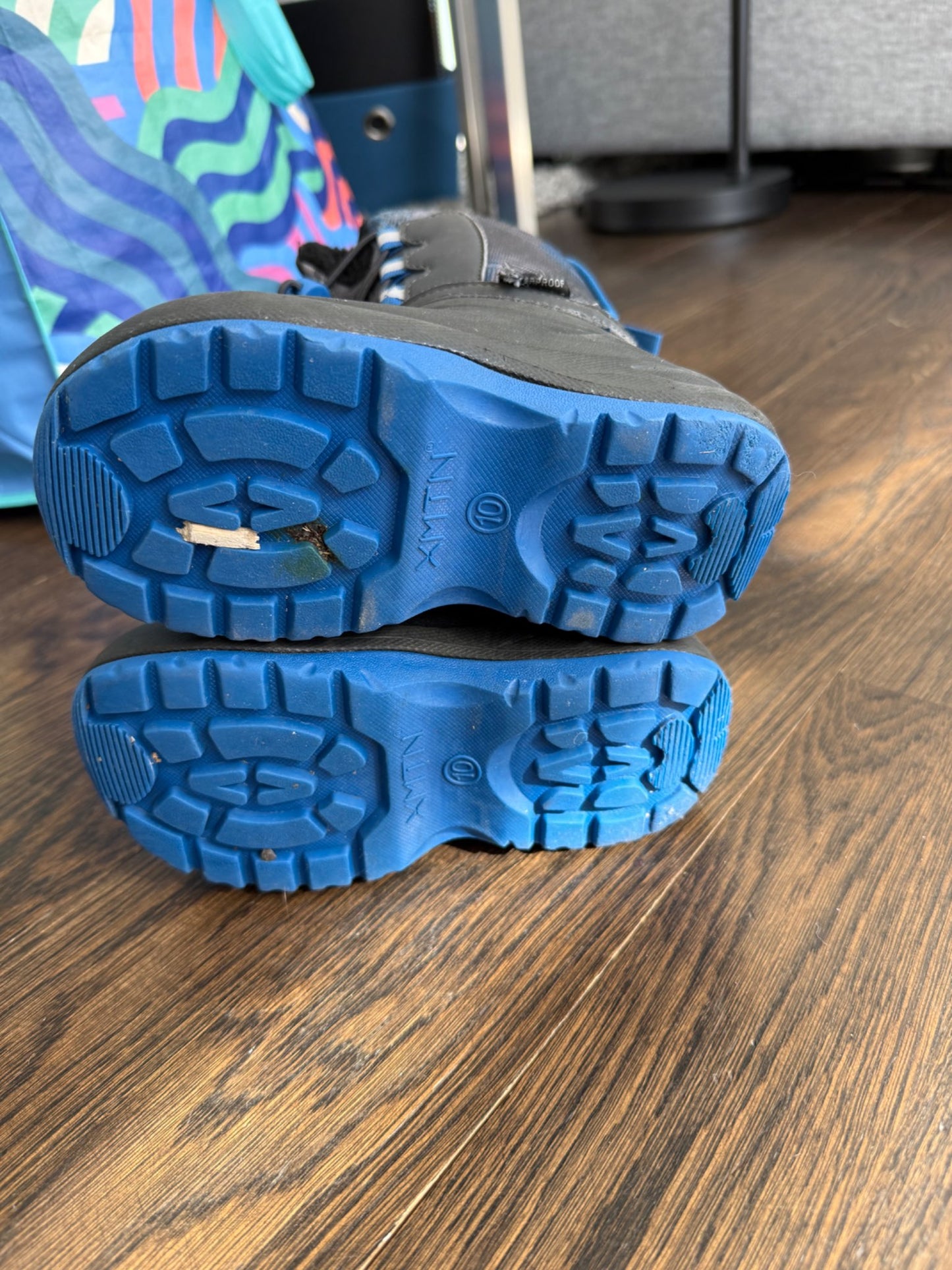XMTN winter boots - good to minus 30 - size 10, Shoes 10 (Toddler:2-4yr)