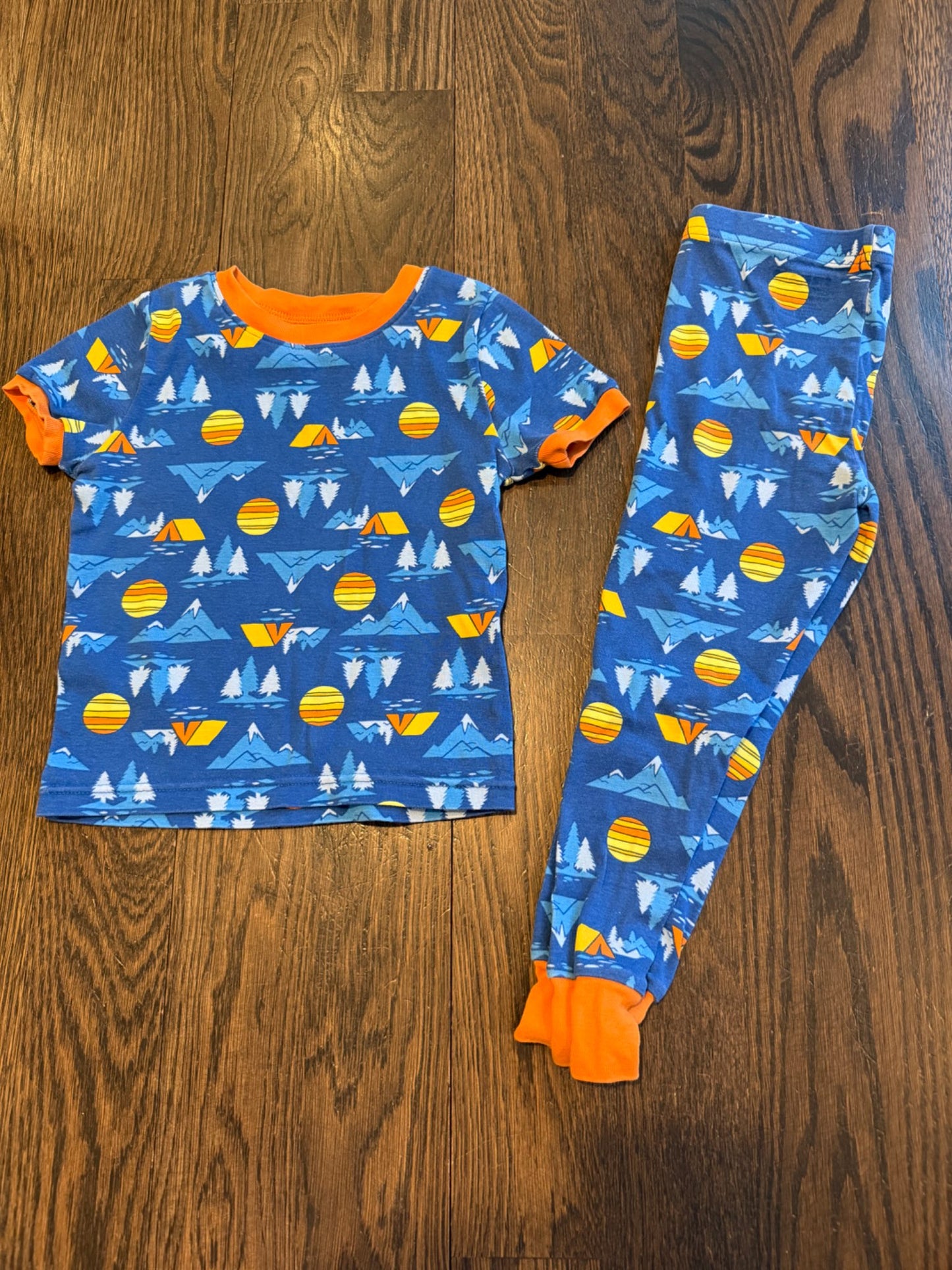 Boys spring / summer pyjamas - size 4, Kids 4/4T