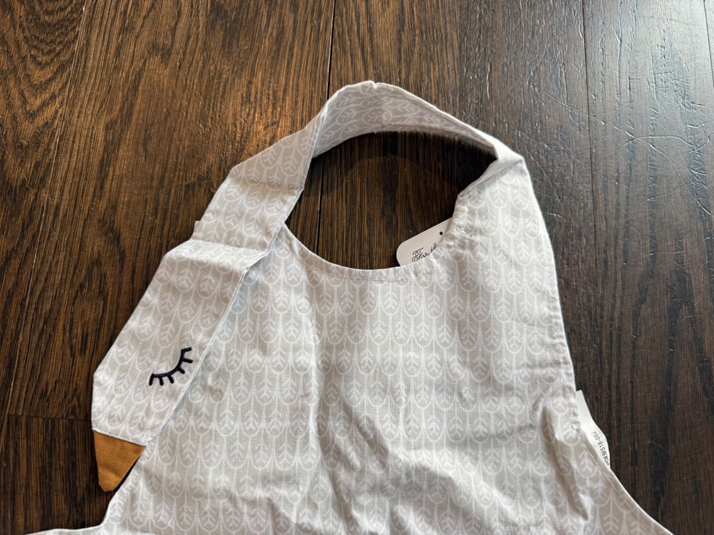 Kids Swan Apron - so cute! Brand new. Ages 3-7+