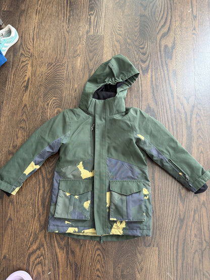 Boys winter camo winter jacket - size 4, Kids 4/4T