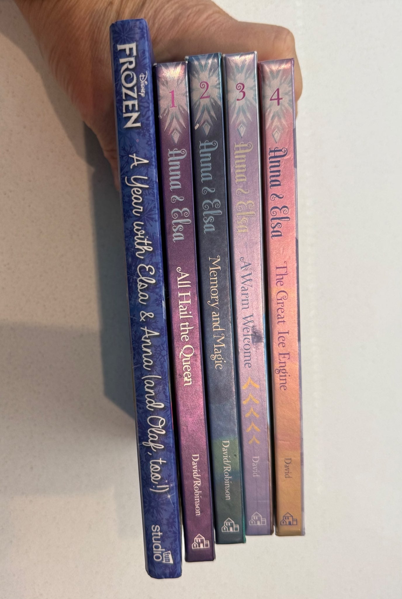 Anna and Elsa Chapter Books -Numbers 1-4 (age 6-10) (5 books)