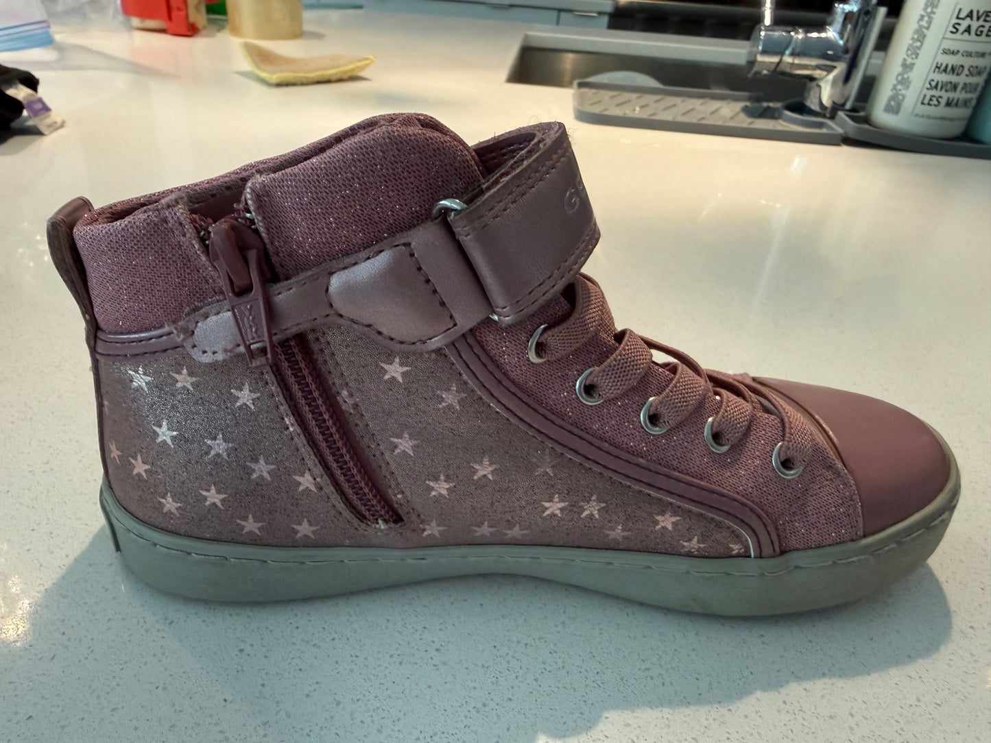 Geox girls shoes - size 2, Shoes 2 (Kids:4-8yr)