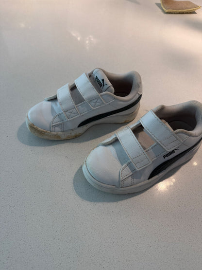 Puma sneakers - size 11, Shoes 11 (Toddler:2-4yr)
