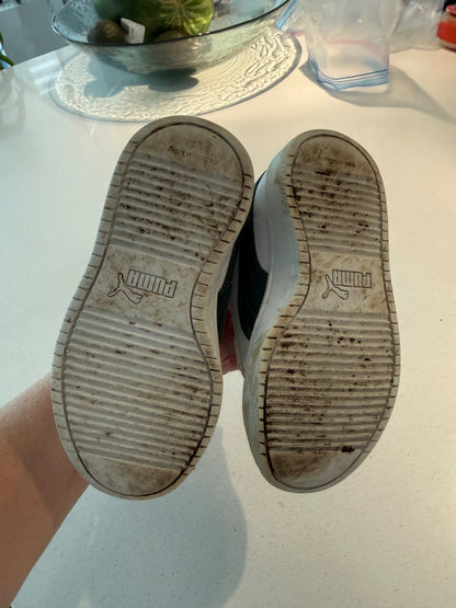 Puma sneakers - size 11, Shoes 11 (Toddler:2-4yr)