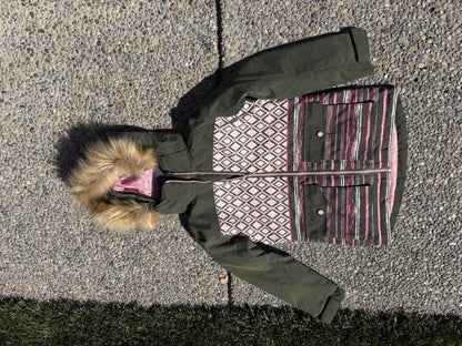 Girls winter jacket. Size 6. NWOT., Kids 6/6X (extra small)