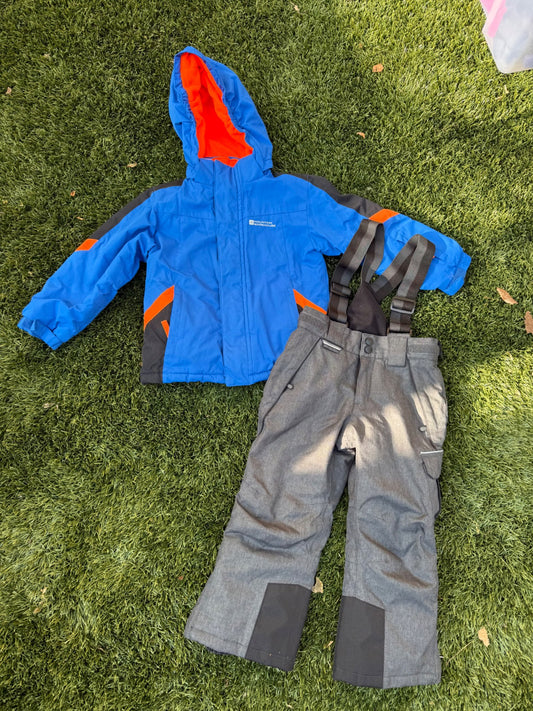 Boys size 3/4 snowsuit. VGUC, Kids 3T
