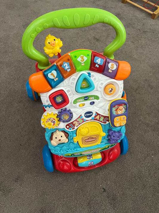 VTech Sit to Stand Activity Waler