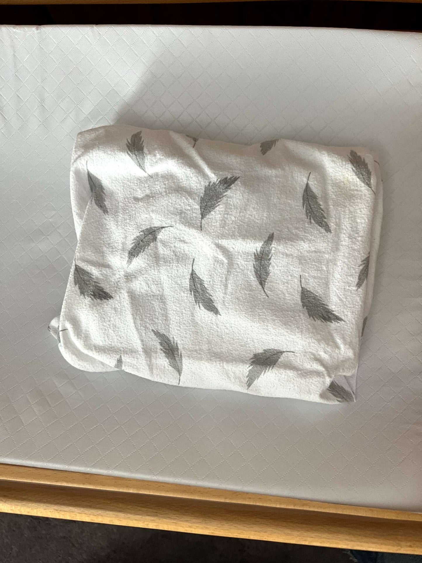 Change Table and Changing Pad with Cover