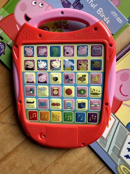 Peppa Pig Interactive Smart Pad & 8 Book Set