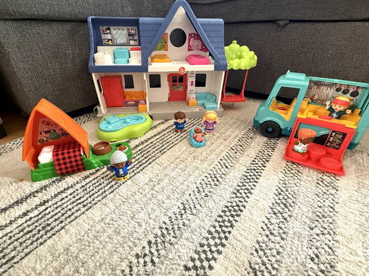 Little People House, Camping and Food Truck Bundle