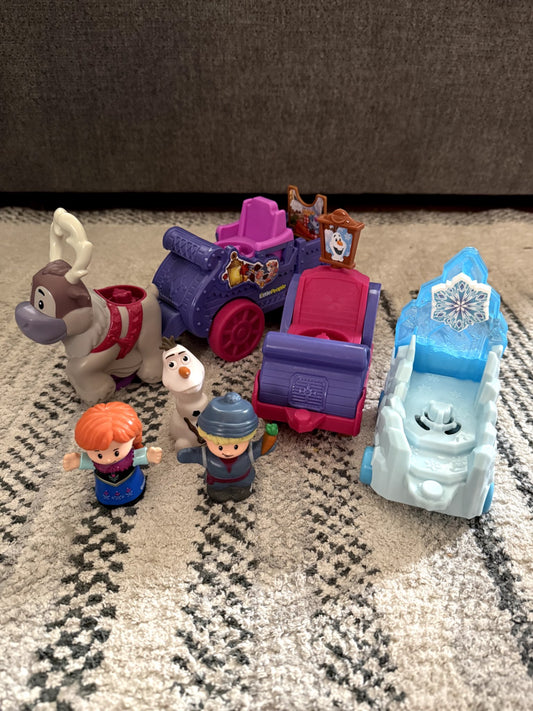 Little People Disney Frozen Sleigh & Figures Bundle