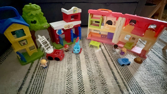 Little People House & Animal Rescue Playset Bundle