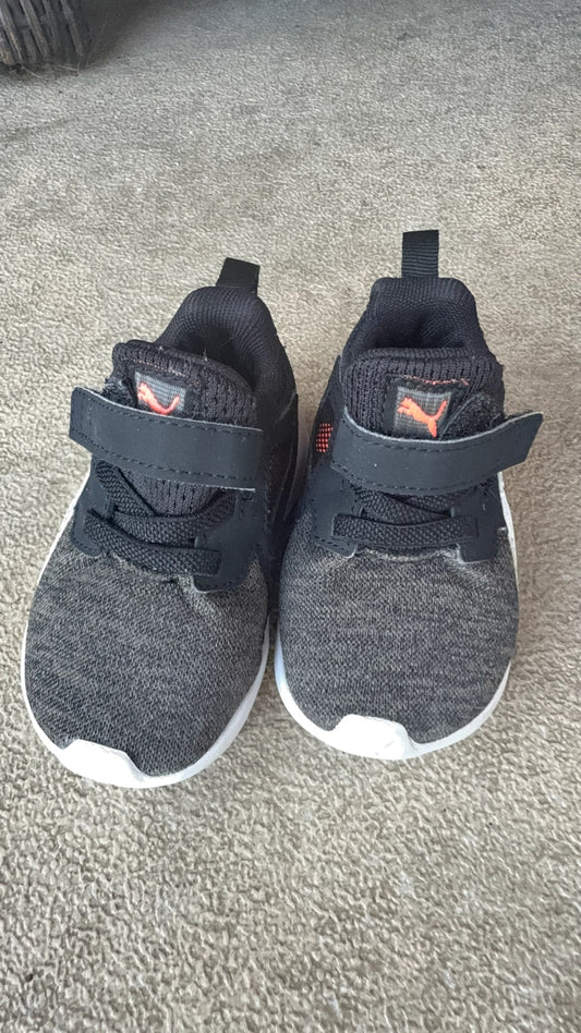 Puma Slip-On Sneakers - Size 4C