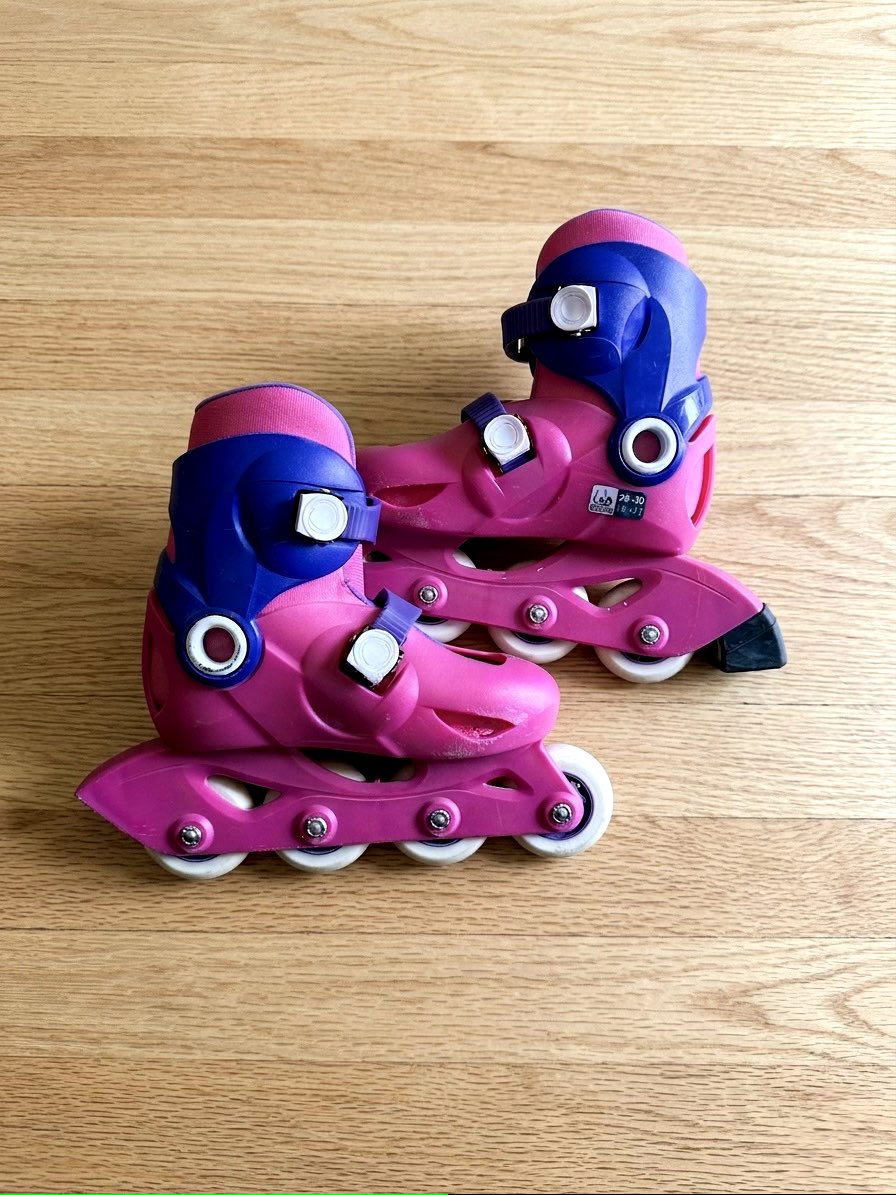 Kids Adjustable Inline Skates  US 10.5-12, Shoes 13 (Kids:4-8yr)