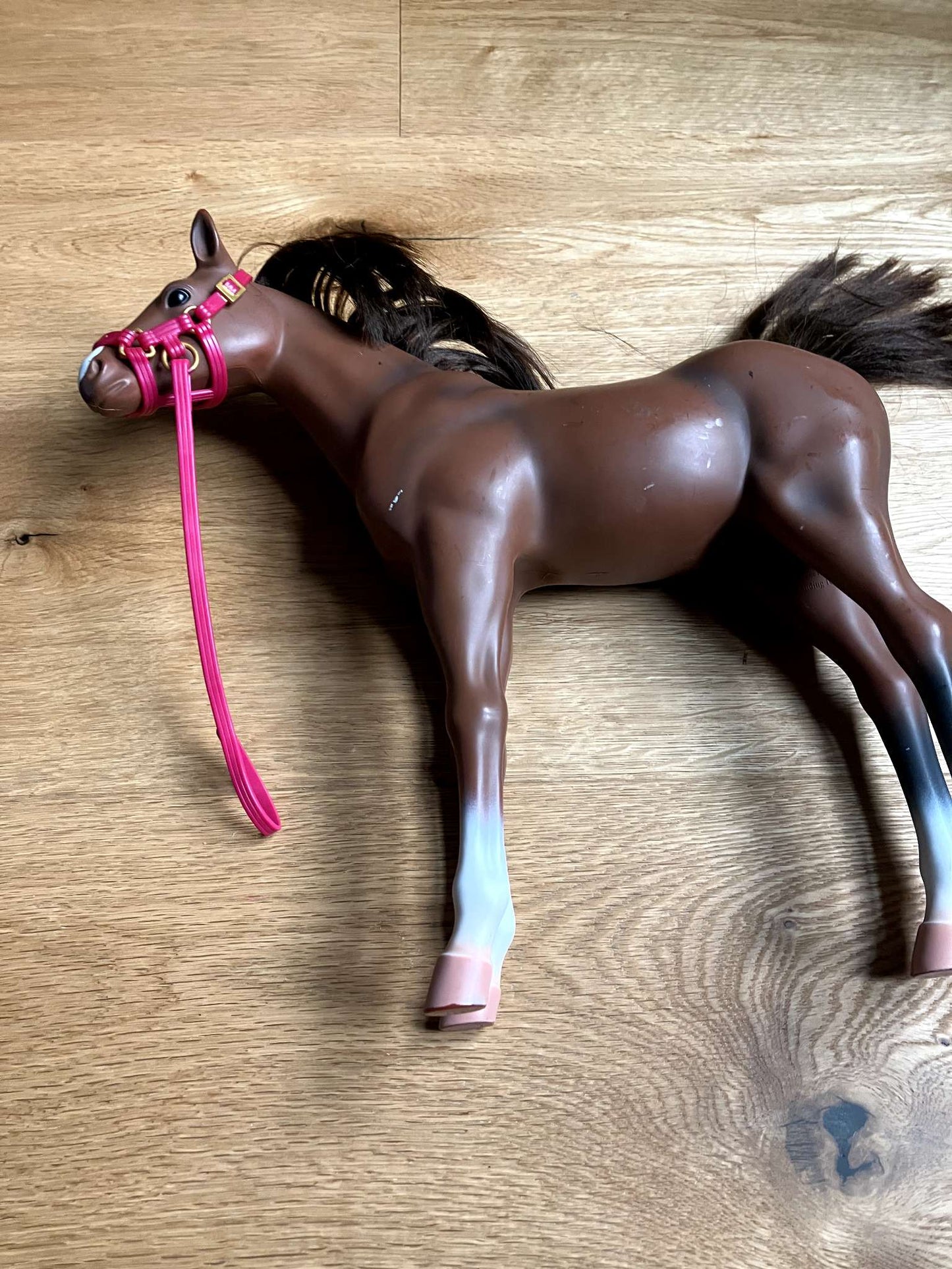 Horse with mane you can brush!