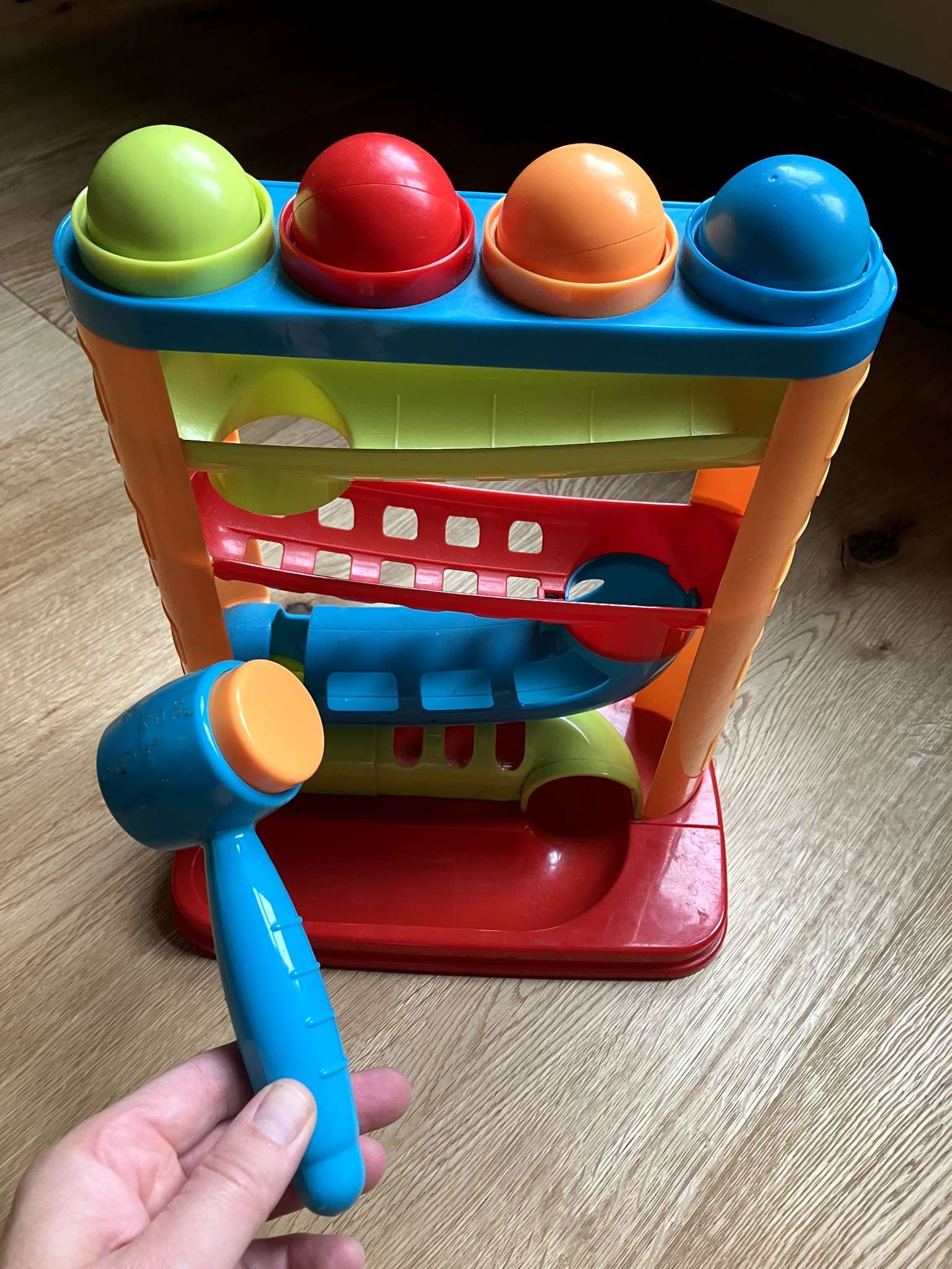 Infantino Bop & Drop Ball Tower