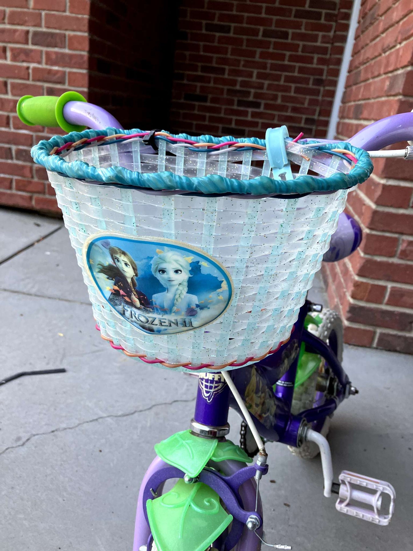 Tiana bike without training wheels