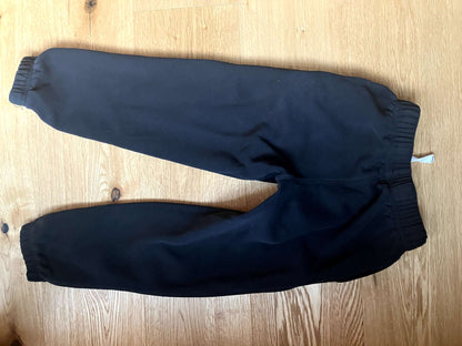 Roots Jogger 7 youth - like new. Black, Kids 7 & 8 (small)
