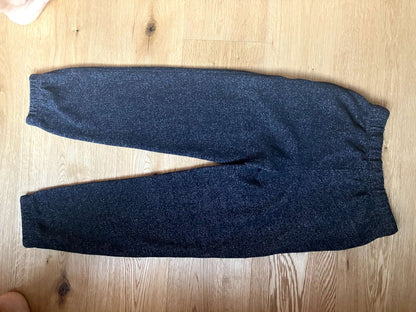 Roots Joggers 8 youth - like new, speckled grey, Kids 7 & 8 (small)