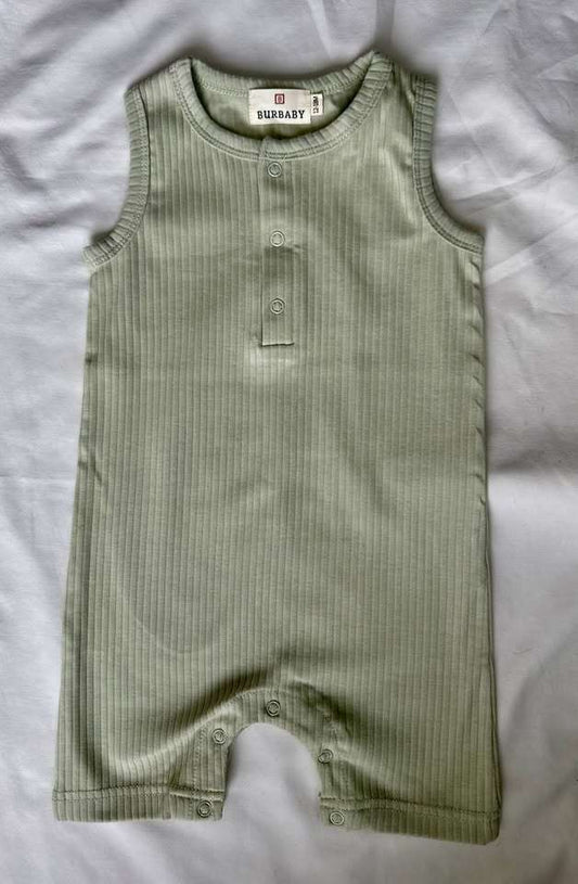 BNWOT- 12-18M Burbaby Minimalist Romper in Sage, Kids 18 Month (12-18M)