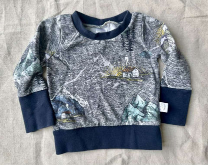 0-6m Mountain Handmade Grow with me set MSRP $60, Kids 6 Month (3-6M)