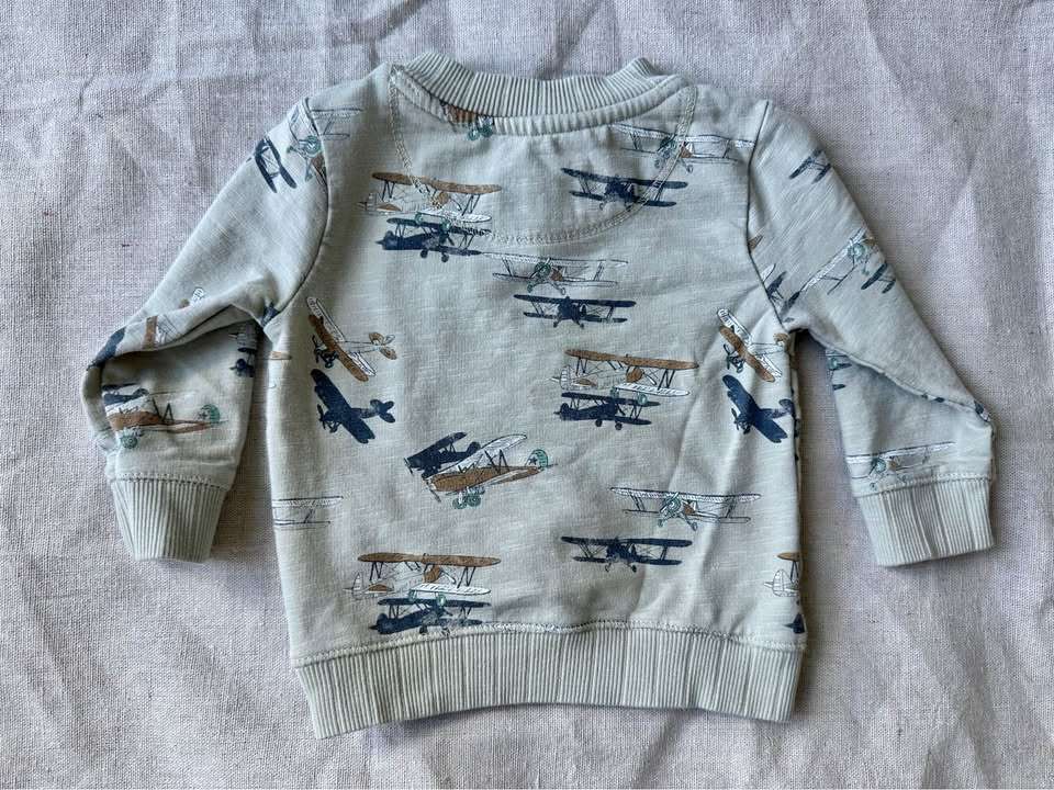 2-4m Noppies Airplane Print Baby Sweatshirt MSRP$45, Kids 3 Month (0-3M)