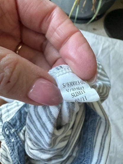 3-6m BabyGap striped polo romper in grey and white