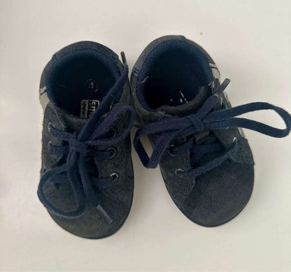 Size 4 Smartfit Toddler Shoes, Shoes 4 (Baby: 0-12 mth)