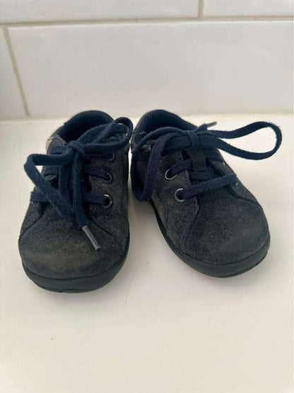 Size 4 Smartfit Toddler Shoes, Shoes 4 (Baby: 0-12 mth)