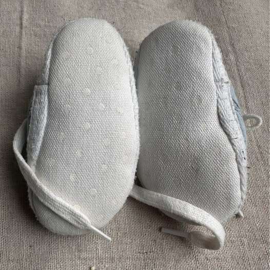 Baby Gap Crib Shoes, Shoes 2 (Baby: 0-12 mth)