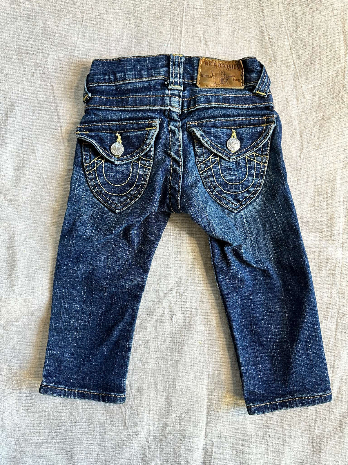 18M True Religion Jeans (fits small), Kids 18 Month (12-18M)