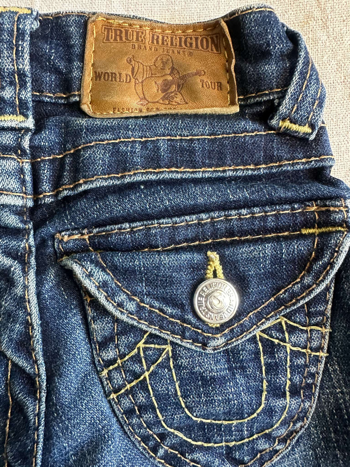 18M True Religion Jeans (fits small), Kids 18 Month (12-18M)