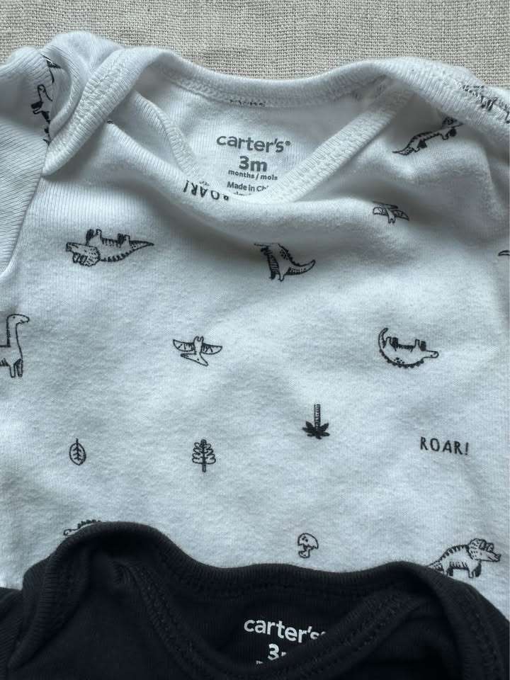 3M Carter's 4-Pack Dinosaur Bodysuits, Kids 3 Month (0-3M)