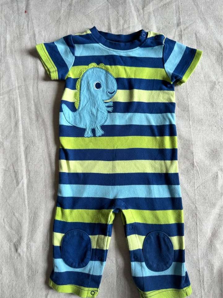 6-12m Gymboree dinosaur striped baby romper, Kids 12 Month (9-12M)