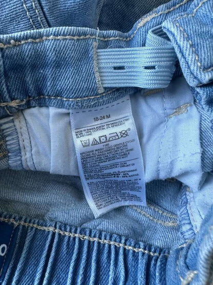 12-18M cuffed fray Old Navy jean shorts, Kids 18 Month (12-18M)