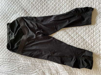 MUMBERRY Maternity Athletic Bundle (Capri, Tights, Tank). Size Large., Maternity L (12-14)