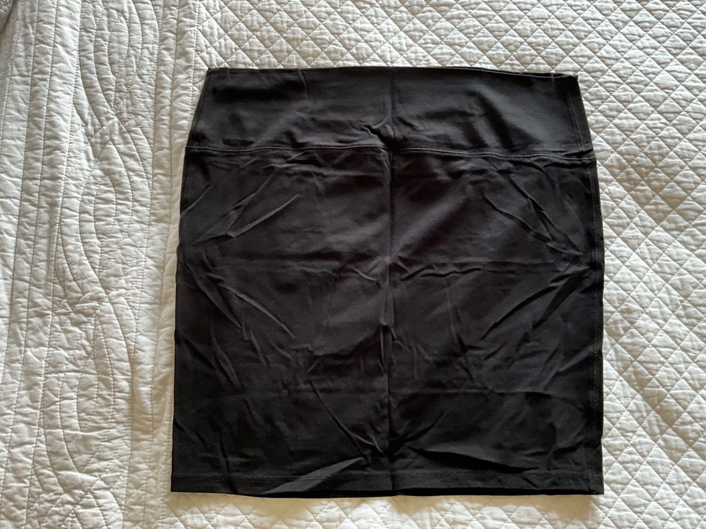 Thyme Maternity Skirts (1 Black; 1 Stripped) Size XL., Maternity XL (16-18)