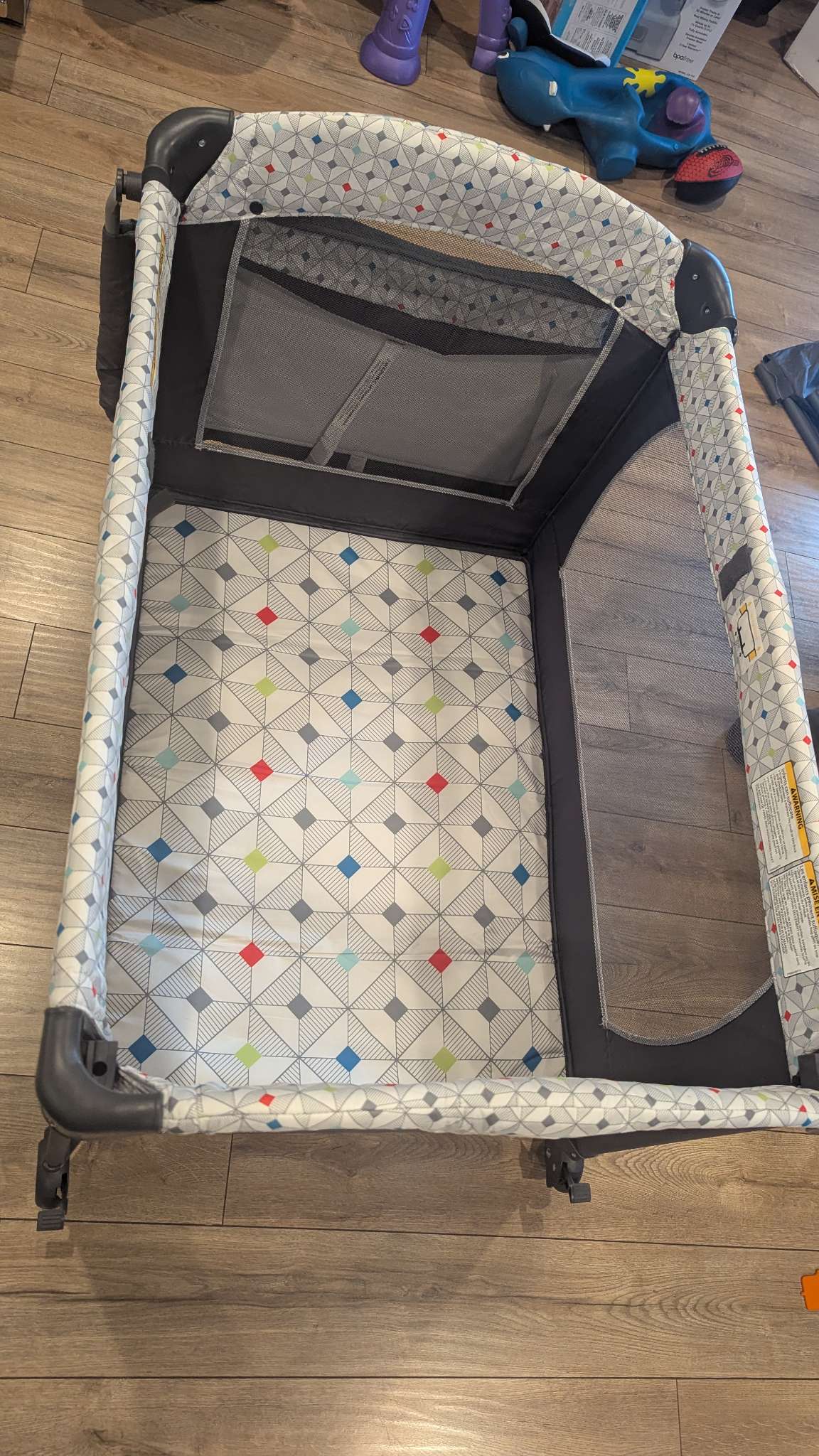 Playpen - Baby trend Lil Snooze Playpen nursery center