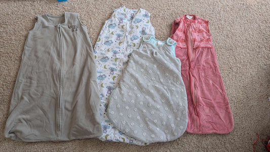 4 sleep sacks , 6-12 Months (Medium)