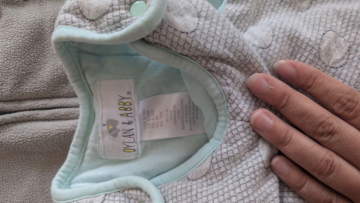 4 sleep sacks , 6-12 Months (Medium)