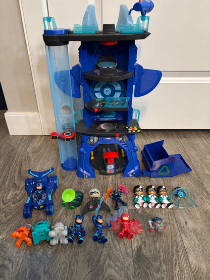 PJ Masks Deluxe Battle HQ Playset w/ Heroes & Villain Lot