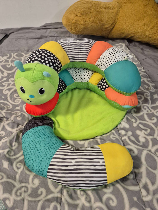 Infantino Prop-A-Pillar Tummy Time & Seated Support