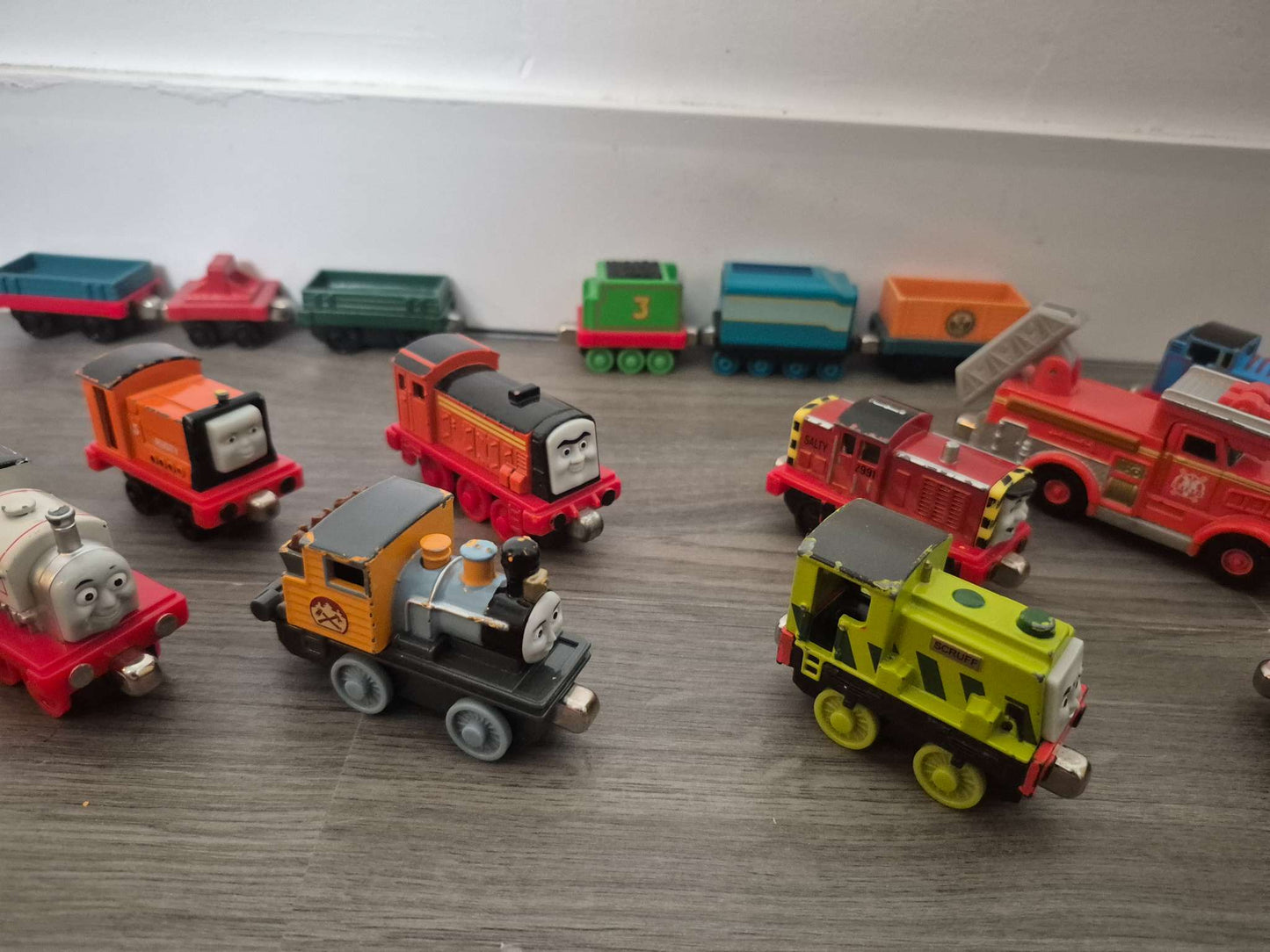 Large Die Cast Thomas and Friends Train Bundle