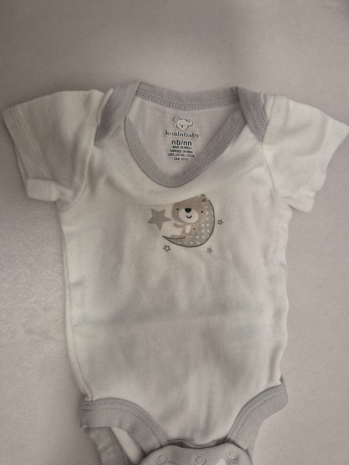 Preemie Baby Neutral and Gray Bundle Onsies And Sleepers And Hat, Kids Newborn