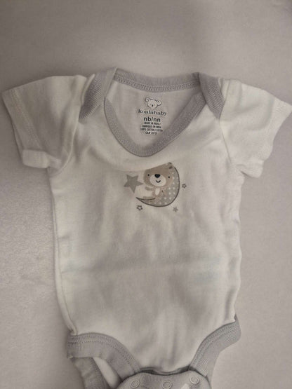 Preemie Baby Neutral and Gray Bundle Onsies And Sleepers And Hat, Kids Newborn